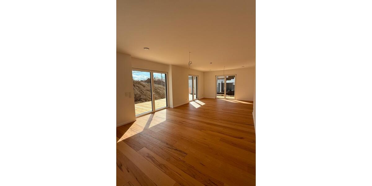 Einfamilienhaus Aying - 6.5 Zimmer, 165 m&sup2;, 3.465&euro; | Angebot:26107509