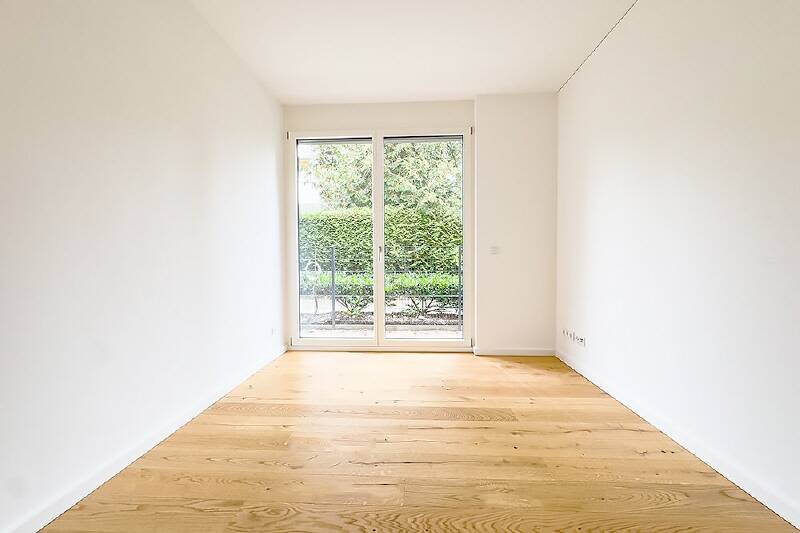Etagenwohnung München Thalk.Obersendl.-Forsten-Fürstenr.-Solln - 6 Zimmer, 200 m&sup2;, 4.900&euro; | Angebot:26202196