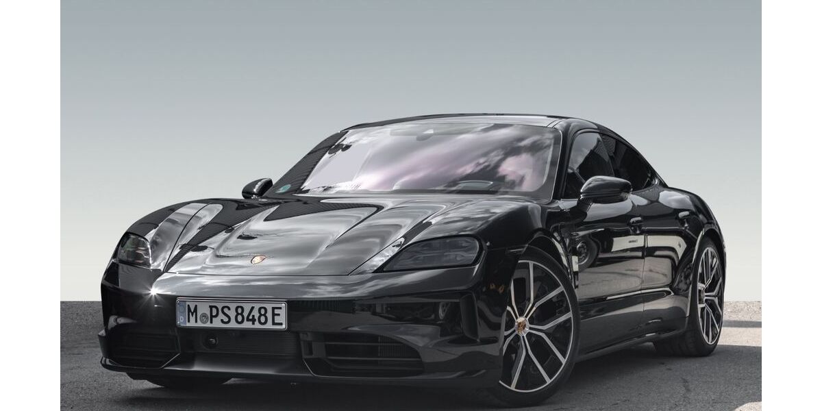 Porsche Taycan 9.900 km 126.970 &euro; München 81477