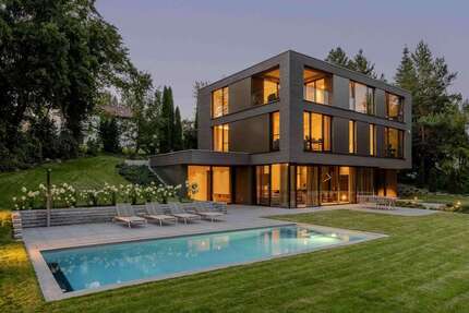 Haus zum Kaufen in Starnberg 10.900.000 € 425 m²