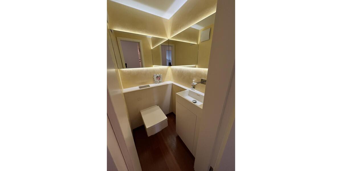 Dachgeschoßwohnung Gröbenzell - 3 Zimmer, 106 m&sup2;, 2.050&euro; | Angebot:25002696