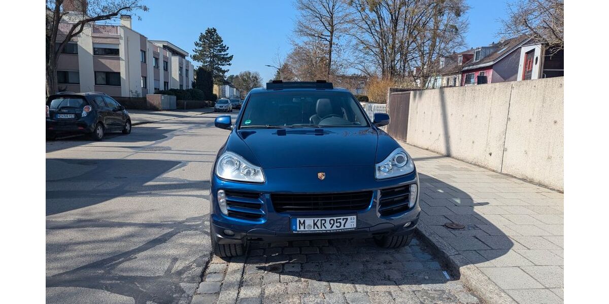 Porsche Cayenne 275.000 km 8.200 &euro; München 81245
