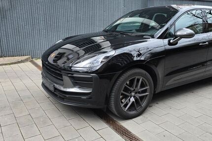 Porsche Macan 60.200 km 55.999 &euro; München 80689