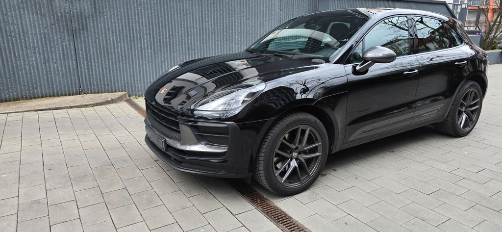 Porsche Macan 60.200 km 55.999 &euro; München 80689