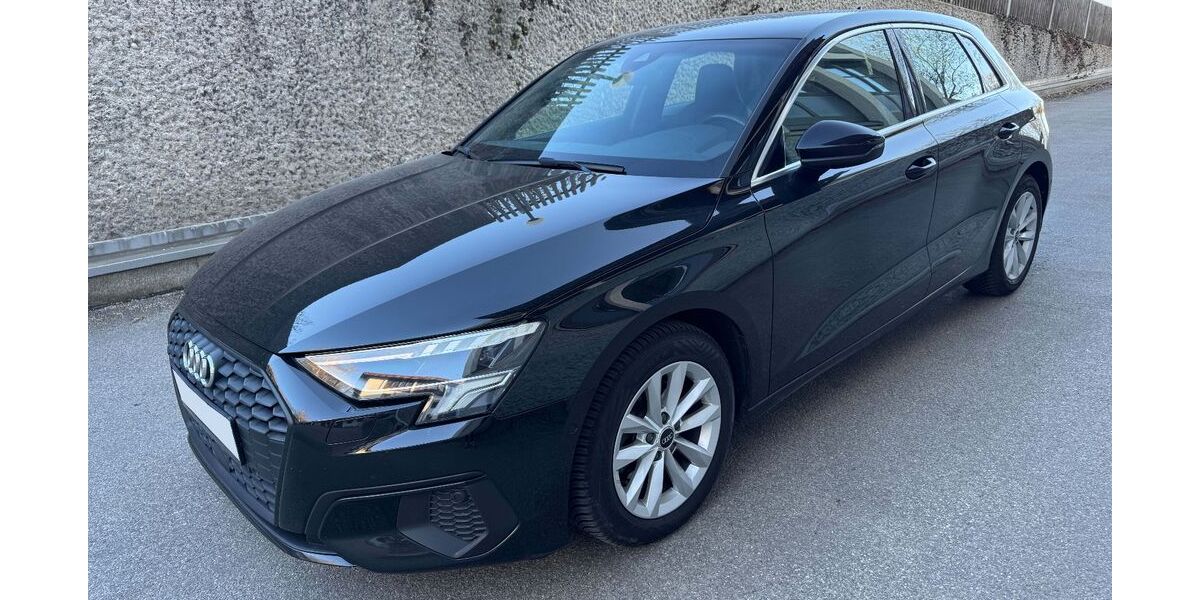 Audi A3 139.256 km 17.490 &euro; Unterhaching 82008