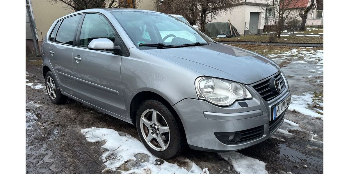VW Polo 158.000 km 2.400 &euro; Dachau 85221