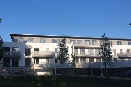 Wohnung Zorneding Pöring - 3 Zimmer, 81 m&sup2;, 1.660&euro; | Angebot:25429581