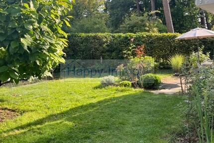 270 qm eigener Garten 2 Terrassen 2 Zimmerwhg EBK Duplex TG unten 2 zimmer