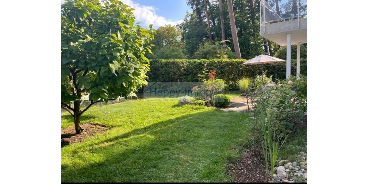 270 qm eigener Garten 2 Terrassen 2 Zimmerwhg EBK Duplex TG unten 2 zimmer