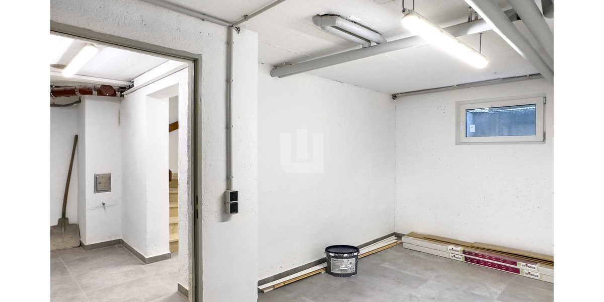 Haus in Haus - hochwertig sanierte Maisonette-Whg. mit drei Balkonen am Ortsrand von Gröbenzell - Maisonettenwohnung Gröbenzell | Angebot:25838795