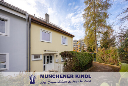 Charmantes Reiheneckhaus in ruhiger Lage von Baldham – mit sonnigem ca. 353 m² Eckgrundstück 6.5 zimmer