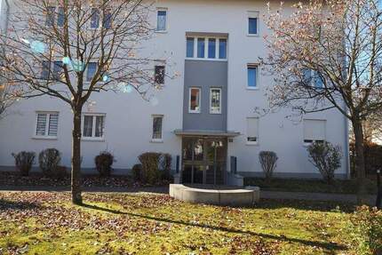 Charmante Gartenwohnung über zwei Etagen in Poing 1 zimmer