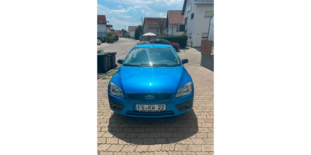 Ford Focus 100.750 km 2.700 &euro; Hallbergmoos 85399