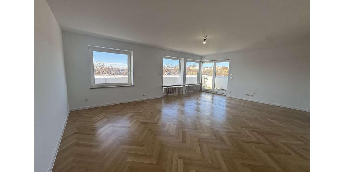 Wohnen über den Dächern Dachaus – Großzügige Wohnung mit viel Charme! 3 zimmer