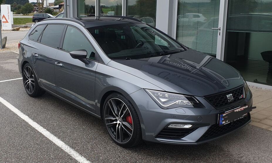 Seat Leon 83.284 km 22.900 € Pastetten 85669