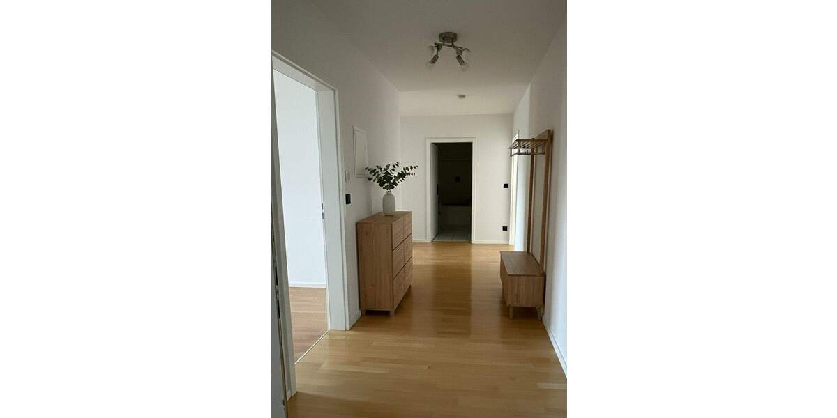 Etagenwohnung Wolfratshausen - 3 Zimmer, 83 m&sup2;, 439.900&euro; | Angebot:25667373