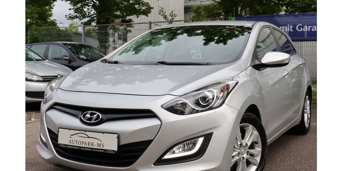 Hyundai i30 65.063 km 7.990 &euro; München 81243