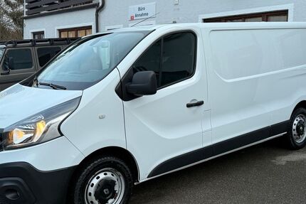 Renault Trafic 174.000 km 8.890 &euro; München 81479