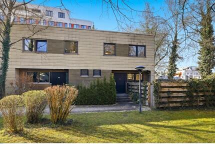 Wohnung München Messestadt Riem - 5 Zimmer, 166 m&sup2;, 3.000&euro; | Angebot:27594334