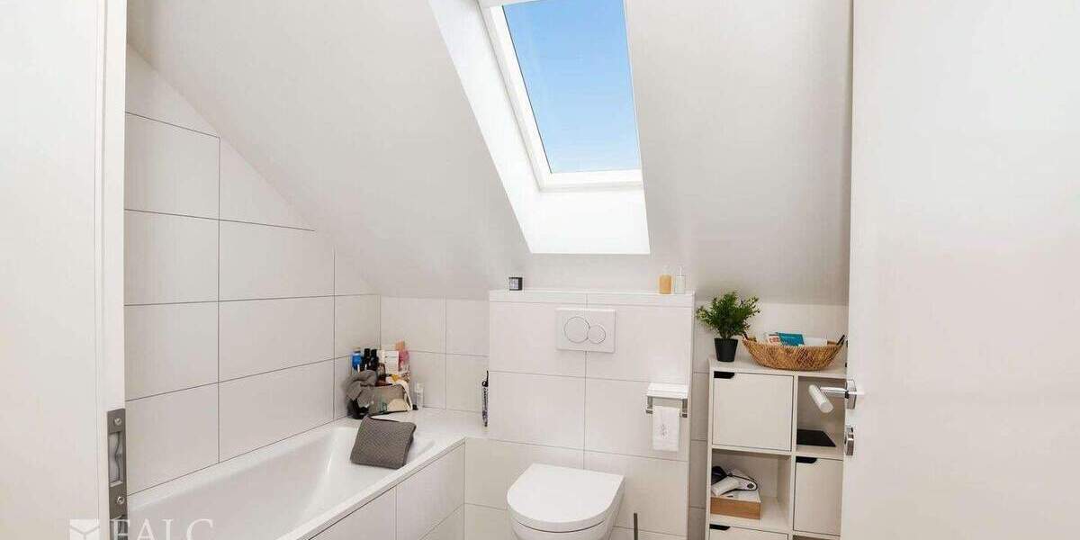 Reihenmittelhaus Fürstenfeldbruck - 4 Zimmer, 130 m&sup2;, 849.000&euro; | Angebot:25742770