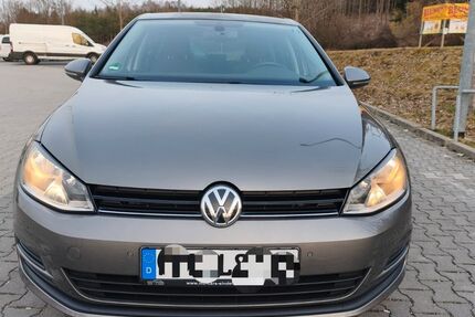 VW Golf 196.300 km 11.400 &euro; Alling 82239