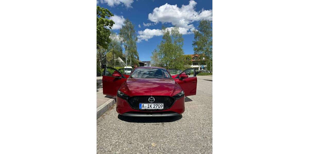 Mazda 3 126.350 km 16.500 &euro; München 81477