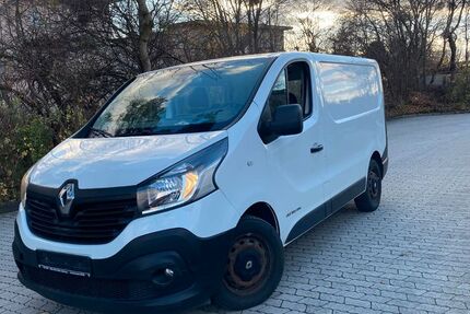 Renault Trafic 209.000 km 4.999 &euro; München 80339