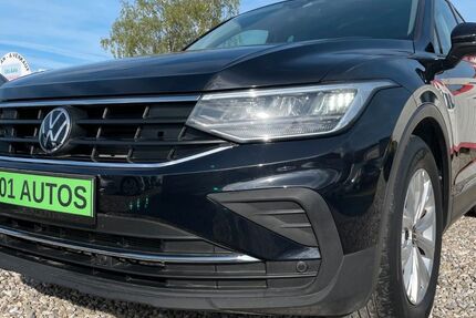 VW Tiguan 70.449 km 24.990 &euro; München 81829
