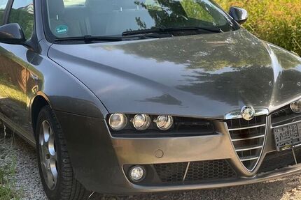 Alfa Romeo 159