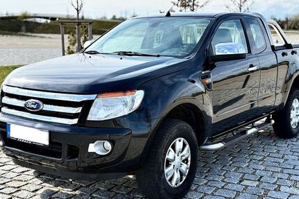 Ford Ranger 149.000 km 11.900 &euro; München 81677