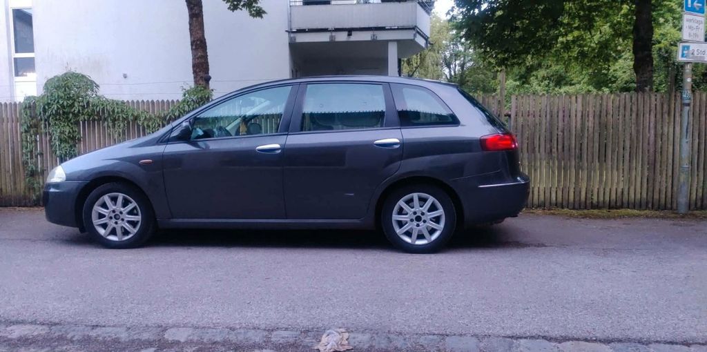 Fiat Croma 277.000 km 2.000 &euro; Markt Schwaben 85570