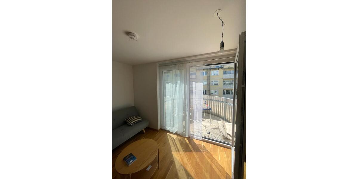 Etagenwohnung München Sendling-Westpark - 1 Zimmer, 33 m&sup2;, 1.400&euro; | Angebot:26338946
