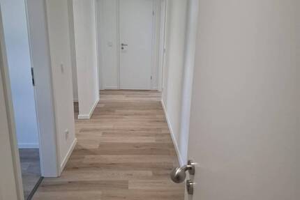Wohnung Unterhaching - 3 Zimmer, 76 m&sup2;, 1.450&euro; | Angebot:26887916