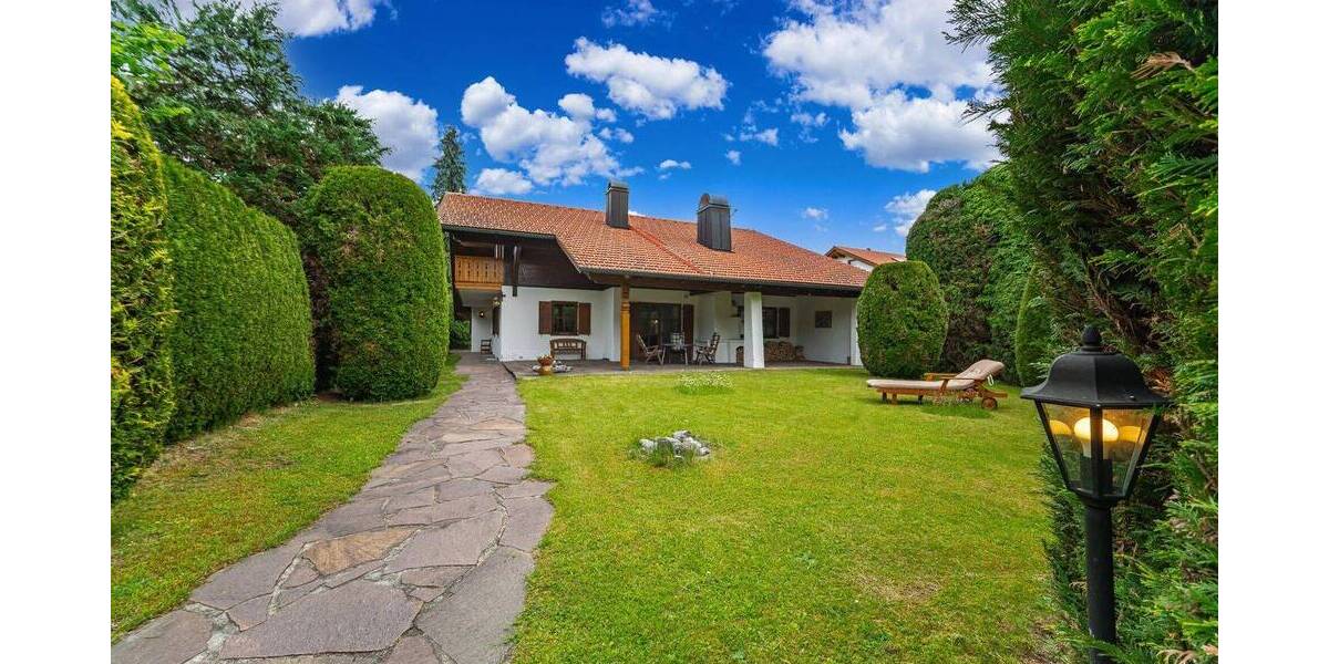 Einfamilienhaus Straßlach-Dingharting / Großdingharting Großdingharting - 6 Zimmer, 247 m&sup2;, 1.790.000&euro; | Angebot:25666542