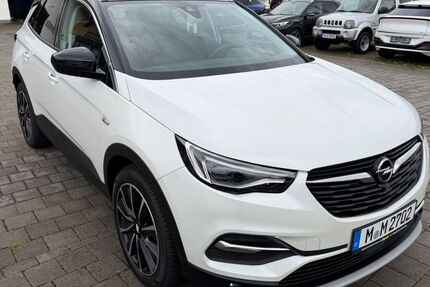 Opel Grandland (X) 71.734 km 16.800 &euro; München 81827