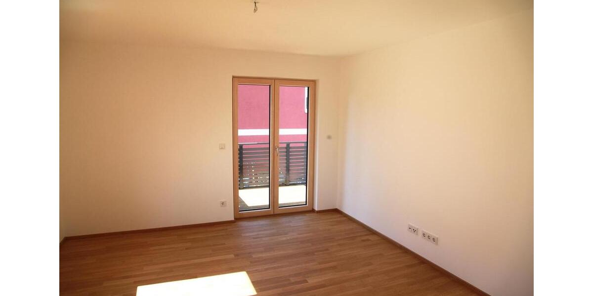 Etagenwohnung Markt Indersdorf - 4 Zimmer, 117 m&sup2;, 1.998&euro; | Angebot:26348736