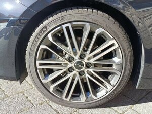 Kia PROCEED 1.5T 140 DCT GTL TEC 18Z LEDER GT-Line 7.403 km 27.990 &euro; Höhenkirchen-Siegertsbrun 85635