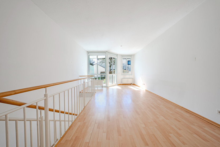 ***Helle 2-Zimmer-Maisonette mit Balkon – ein Wohnjuwel auf ca. 63 m²***