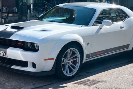 Dodge Challenger 18.000 km 57.000 € münchen 80634