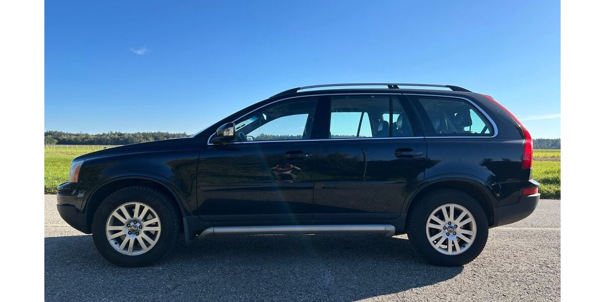 Volvo XC90 333.000 km 7.800 &euro; München 81543