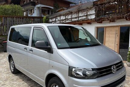 VW T5 Multivan 131.400 km 21.000 &euro; Seefeld 82229