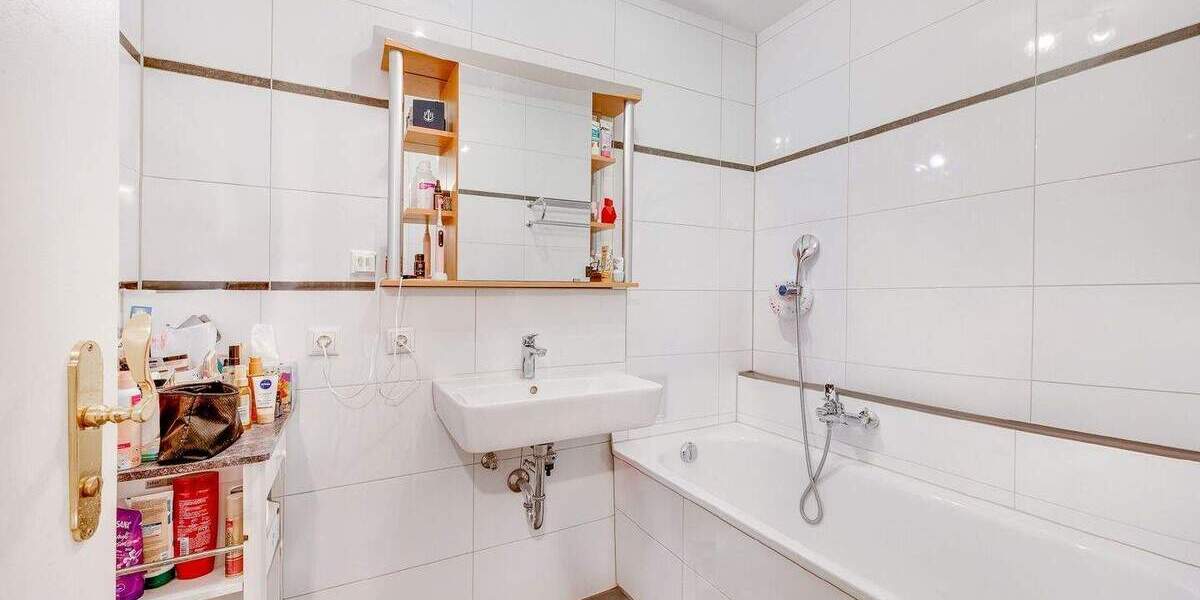 Etagenwohnung München Milbertshofen-Am Hart - 3 Zimmer, 84 m&sup2;, 640.000&euro; | Angebot:25663633