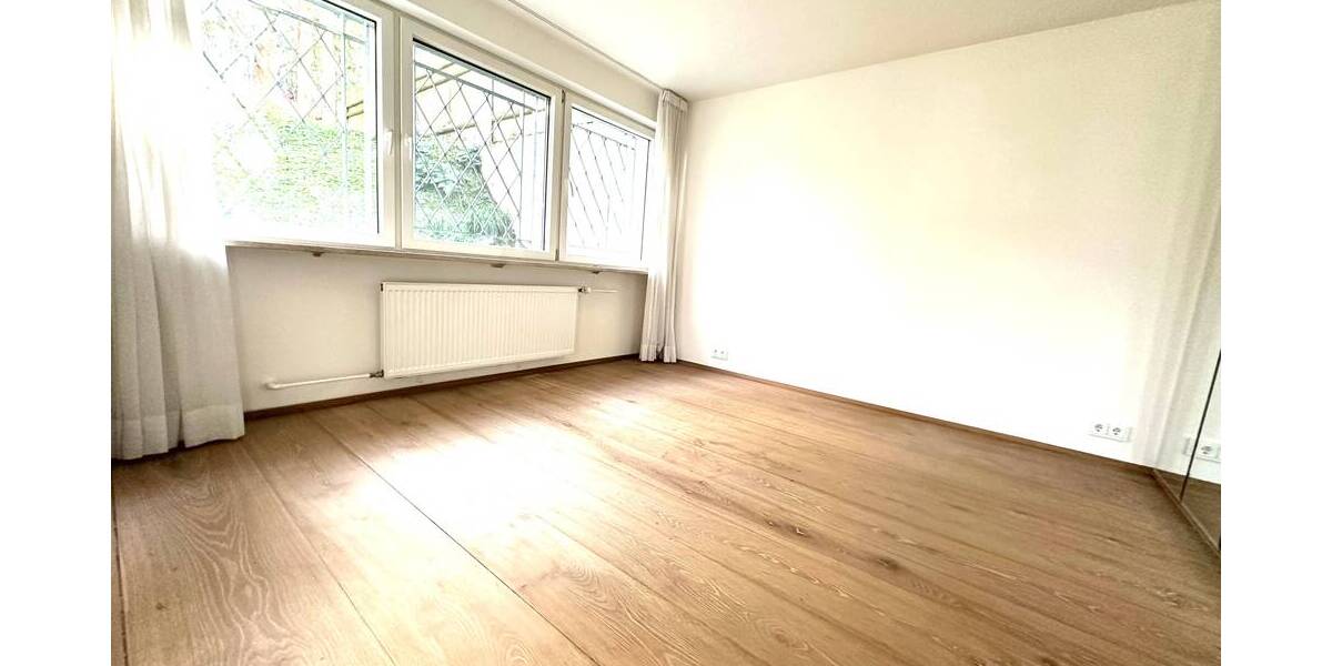 Reihenendhaus Grünwald - 6 Zimmer, 190 m&sup2;, 1.590.000&euro; | Angebot:23971306
