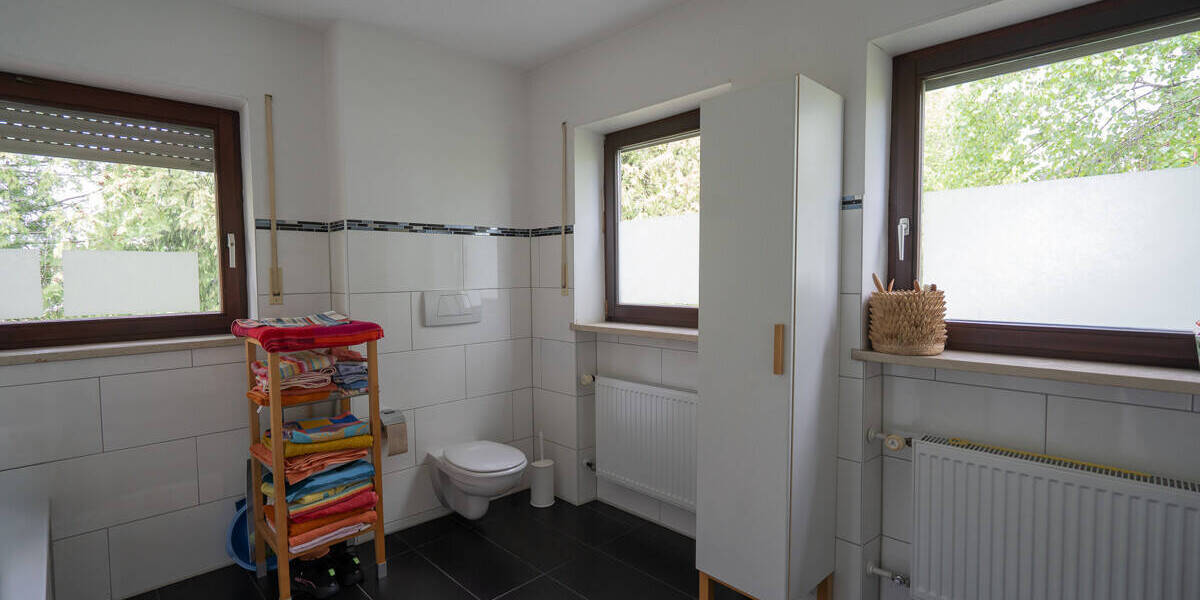 Einfamilienhaus München Ramersdorf-Perlach - 5 Zimmer, 160 m&sup2;, 2.730&euro; | Angebot:26544143
