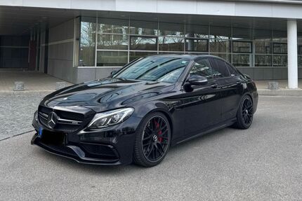 Mercedes-Benz C 63 AMG 65.500 km 45.600 &euro; Hallbergmoos 85399