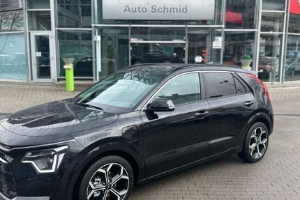 Kia Niro 4.500 km 35.590 € München 81241
