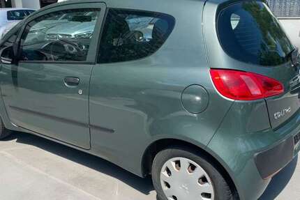 Mitsubishi Colt 69.000 km 1.200 &euro; München 80809