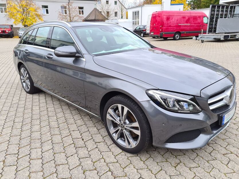 Mercedes-Benz C 250 171.103 km 19.990 € München 81549