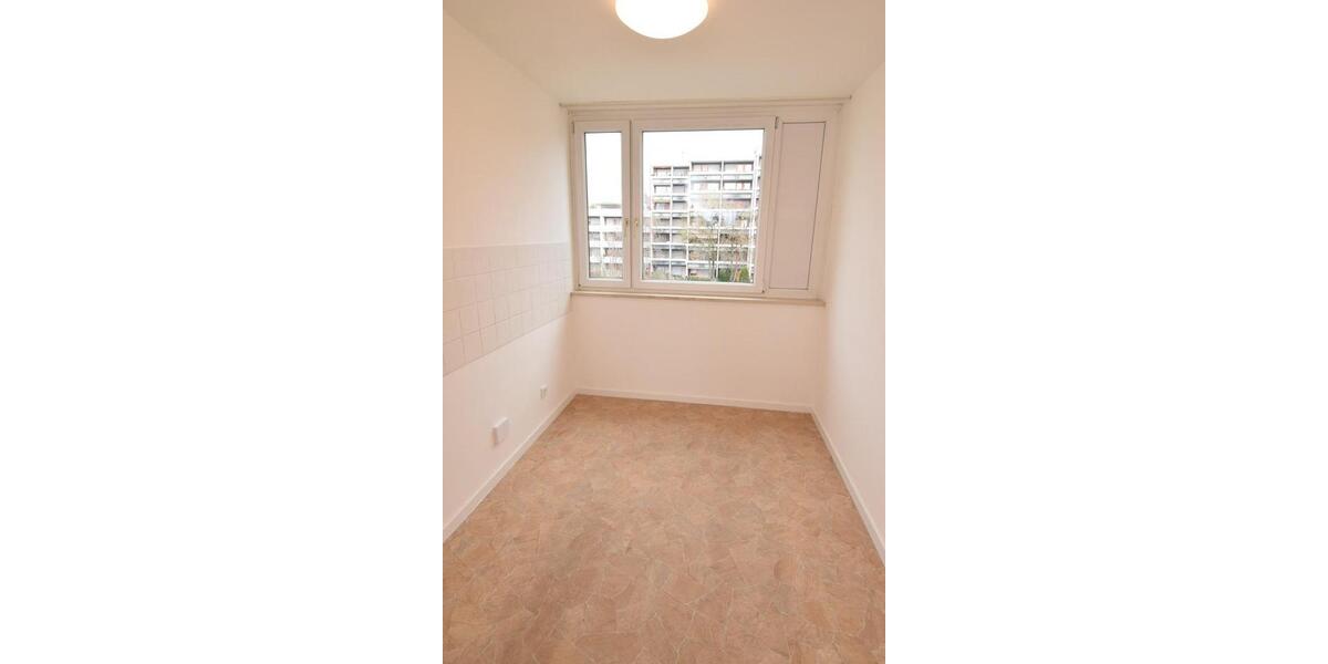 Etagenwohnung Unterhaching - 3 Zimmer, 70 m&sup2;, 1.800&euro; | Angebot:26226424