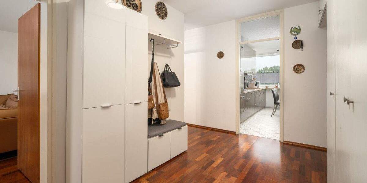 Etagenwohnung Aschheim - 4 Zimmer, 103 m&sup2;, 650.000&euro; | Angebot:25682733